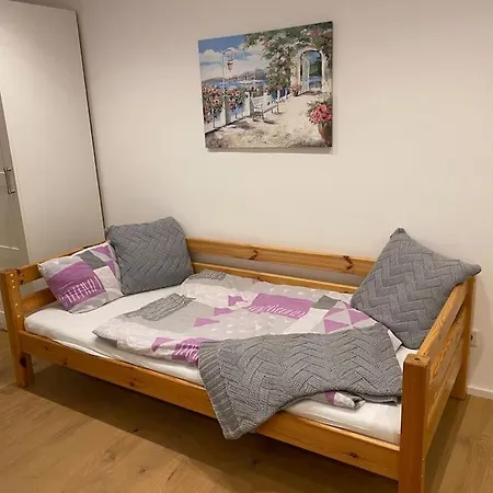 Schoene Wohnung Nahe Nuernberg, 60 Qm, 3 Pers. Wlan Stein bei Nurnberg Exterior photo