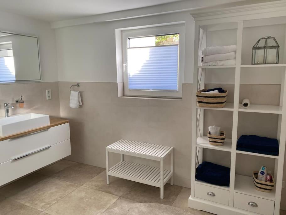 Schoene Nahe Nuernberg, 60 Qm, 3 Pers. Wlan Apartment *